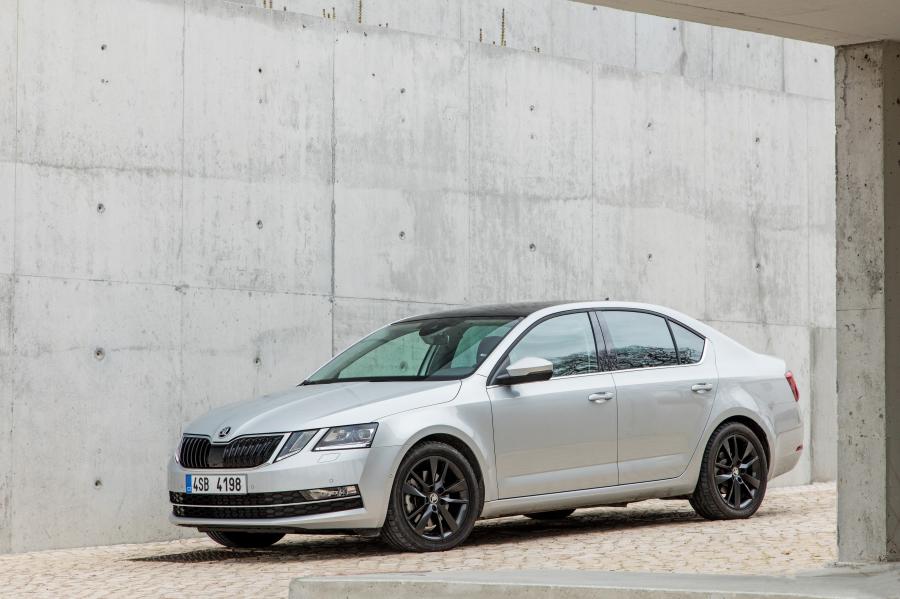  Skoda Octavia (5E) 2017 года  (WW) (фото 4 из 60)